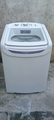 Máquina de lavar roupa Electrolux 15 kg.