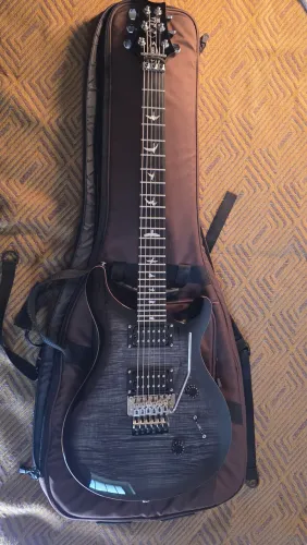 Guitarra PRS SE custom 24 floyd