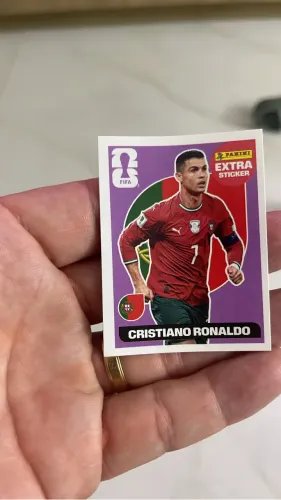 Figurinha Cristiano Ronaldo Roxa