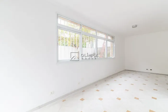 Venda · 4 dormitórios no Casa