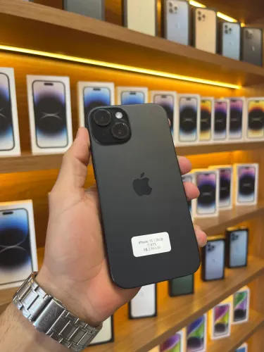 iPhone 15 128GB Preto 83%