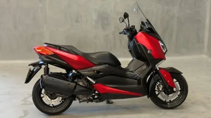 YAMAHA XMAX 2021