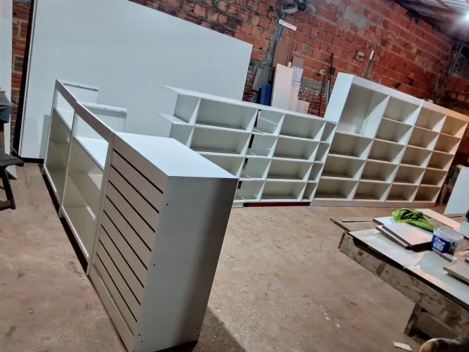 Kit móveis planejados para farmácia ou lojas em MDF 