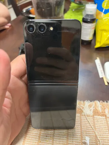 Samsung GALAXY Z FLIP 5