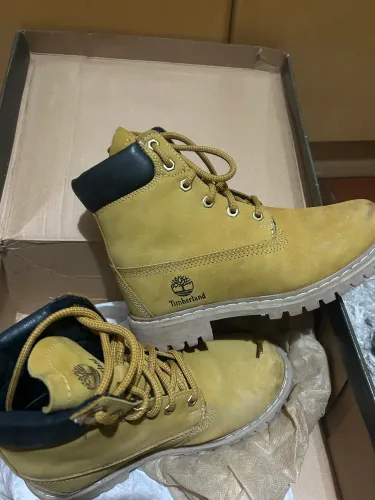 Bota Timberland yellow ?