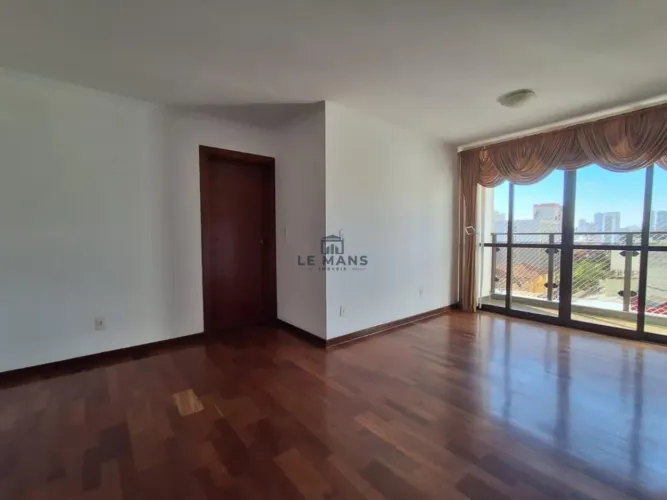 Apartamento a venda no Edifício Cabreúva no bairro Centro em Piracicaba/SP