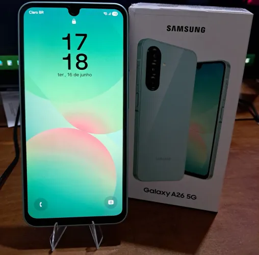 Smartphone Samsung Galaxy A26 5G 256GB de memória e 8GB de RAM