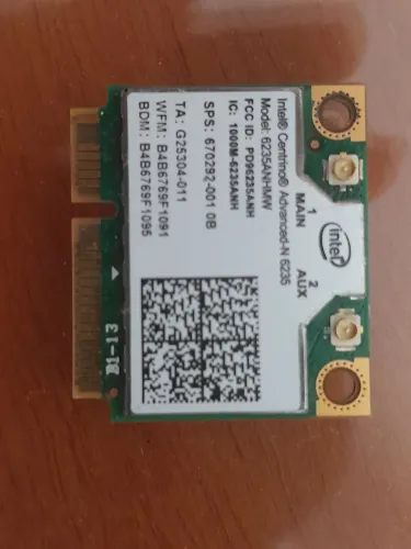 Placa de rede Wi-Fi: Intel Centrino Advanced-N 6235