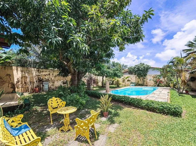 Casa na Praia de Lagoinha com 5 quartos Conforto, Estilo e Tranquilidade a Poucos Passos d