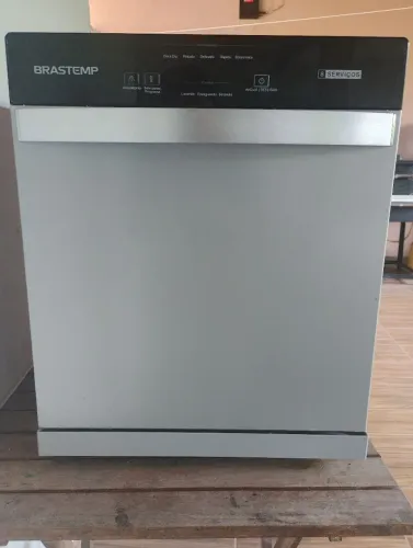 Máquina de Lavar louça 8 serviços
