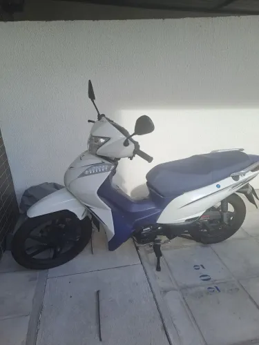 Vende se moto