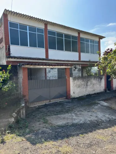 CASARÃO 4 QTS/SUÍTE - TERRAÇO - TRIBOBÓ - Somente à vista!