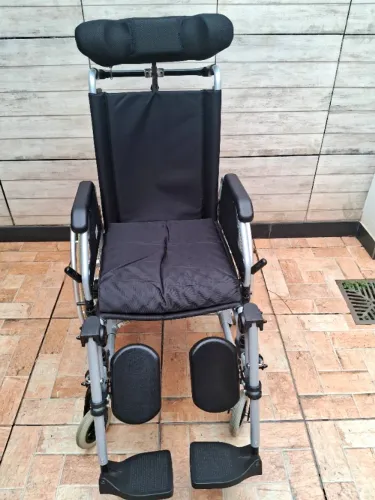 Cadeira de Rodas Reclinavel Tetra D700 até 130kg Dellamed T44