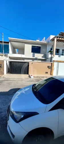 Casa à Venda no bairro Aeroporto