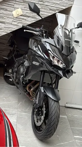 Moto muito nova