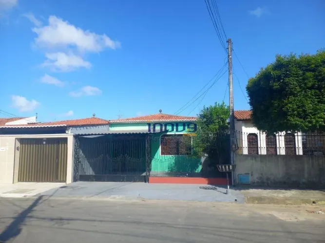 Casa com 4 dormitórios à venda, 150 m² por R$ 650.000,00 - Parangaba - Fortaleza/CE