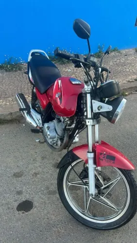 Moto muito boa e econômica tudo em dia 2026