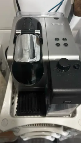 NESPRESSO Lattissima Plus (Tipo F421) 127V