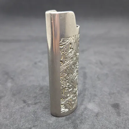 Capa De Metal Vintage Para Isqueiro Bic Grande (Anos 90/2000)