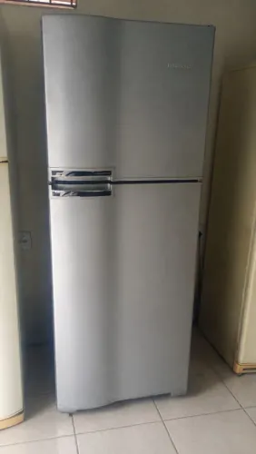 Geladeira continental Gelo seco 440L<br>Gelo seco<br><br>440 litros 