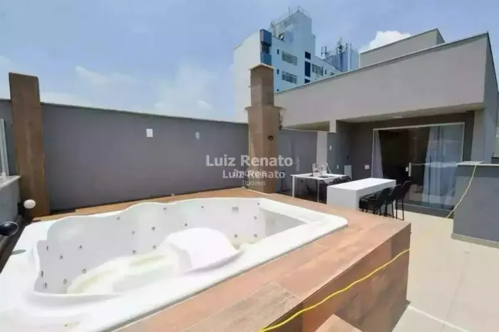 Cobertura para locação, 2 quartos com suíte, área aproximada de 90m² no Colégio Batista