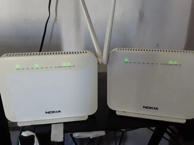 2 ROTEADORES NOKIA G1425 COM FONTES