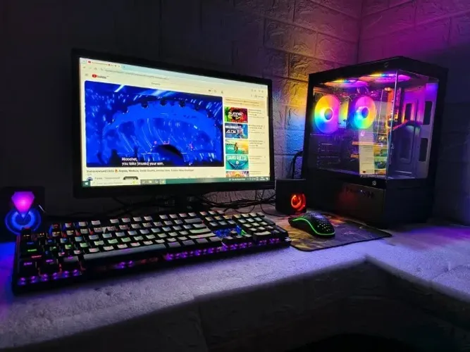 PC GAMER