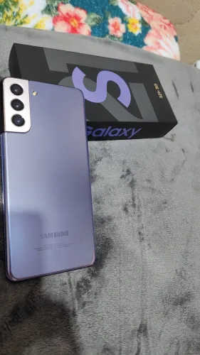 Vendo Samsung S21+ bem novinho