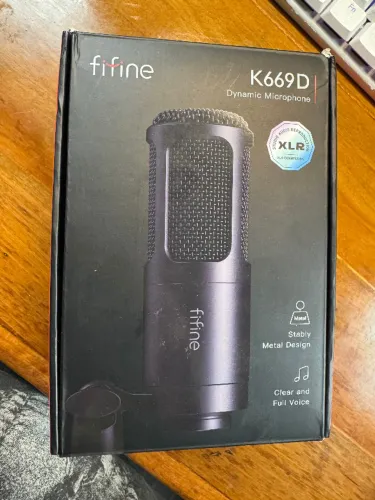 Microfone XLR Fifine K669D