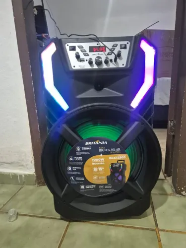 SOM BRITÂNIA DE 1000 WATS NOVO NA CAIXA NUNCA USADO!! BC1250O