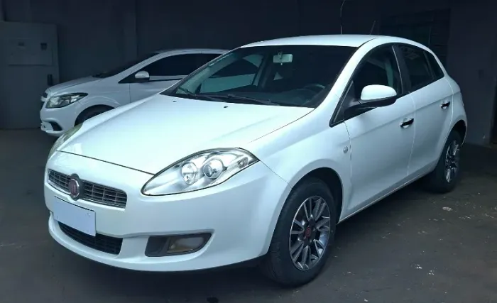 Fiat Bravo Essence 1.8 Flex 16V 5P 2014