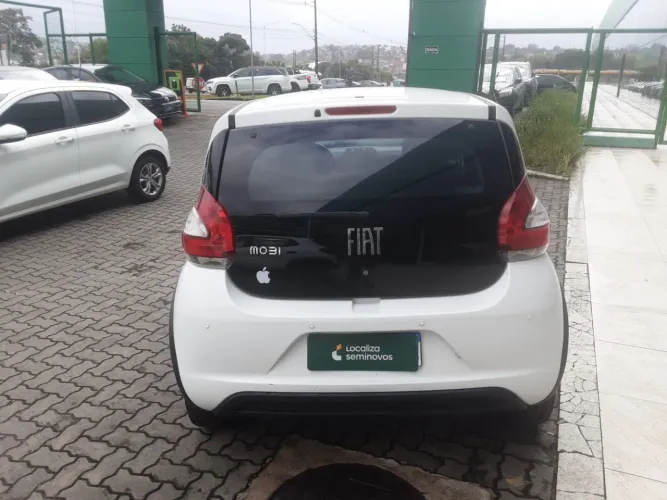 Fiat Mobi Like 1.0 Fire Flex 5P. 2024