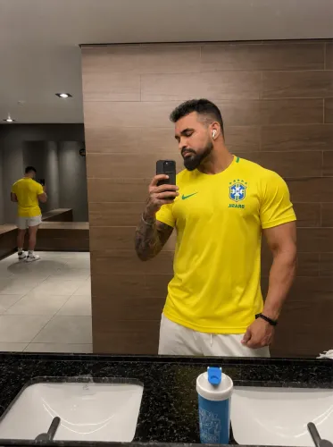 Camisa do Brasil dry fit colmeia disponível do p ao G1 