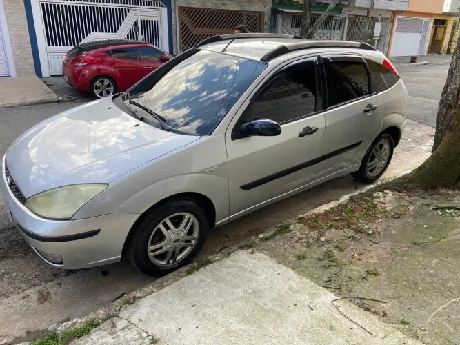 Ford Focus 1.6 S/se/se Plus Flex 8v/16v 5P 2009