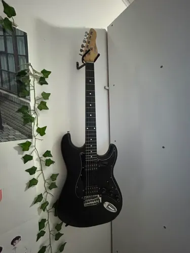 Guitarra elétrica Michael ST Michael Standard GM217N de tília metallic all black