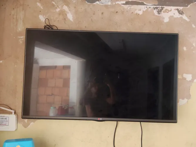Televisão com defeito