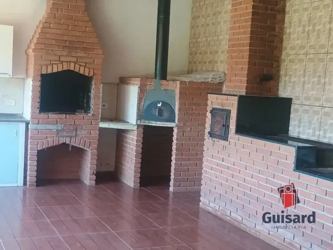 Chácara 4 dorm. s/ 2 suites Bairro Pinheirinho - Taubate
