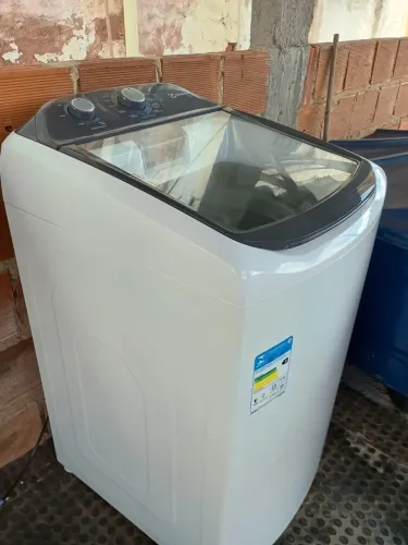 Máquina de lavar 13 kg nova