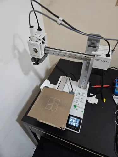 Impressora 3D bambu lab A1 mini