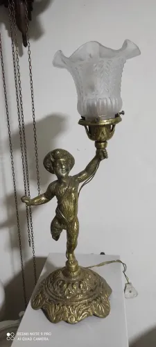 Luminária Antiga,em Metal :