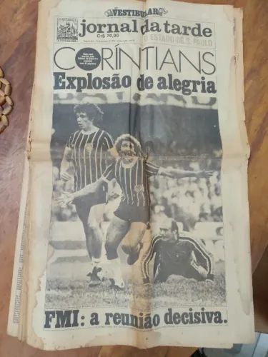 Jornal da Tarde ORIGINAL Corinthians Campeão 1982 Democracia Corinthiana