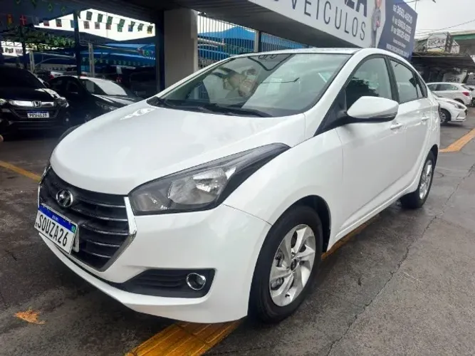 Hyundai HB20S C.plus/c.style 1.6 Flex 16V Mec.4p 2017