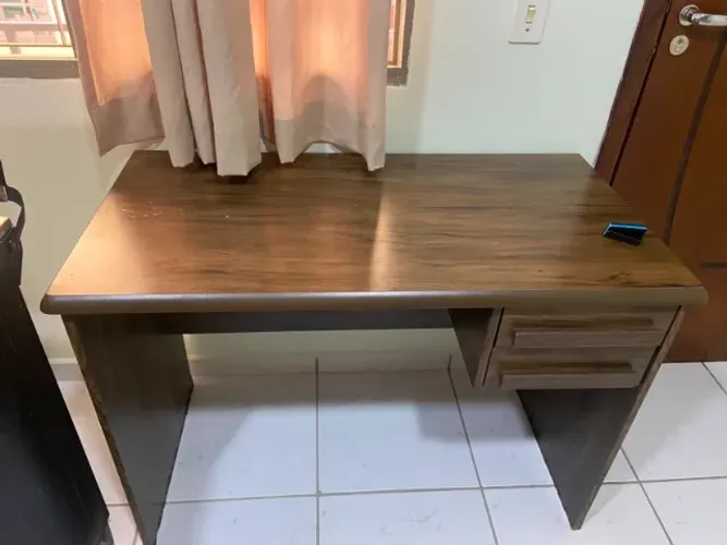 Escrivaninha / Mesa de Escritório com 2 Gavetas