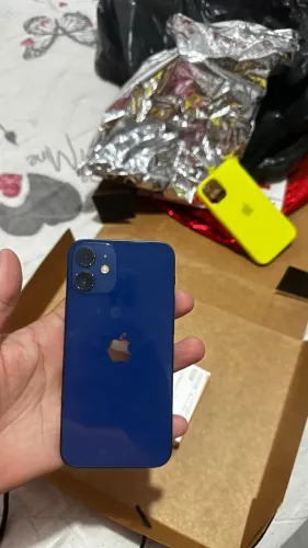 iPhone 12