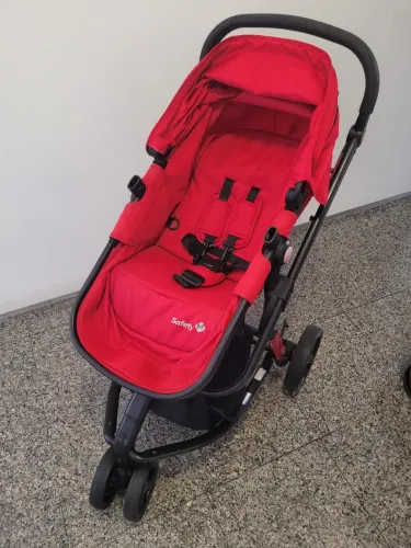 Carrinho + Bebê Conforto - Safety 1st Mobi