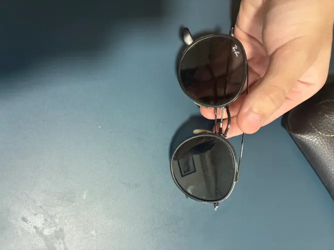 3 óculos Rayban