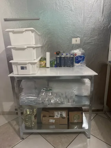 Mesa para Hamburgueria em aço galvanizado Chapa Leve- 90X50X85ALT COM 2 PRAT