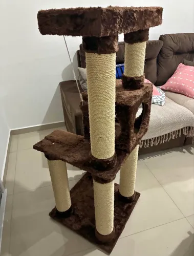 Torre arranhador para gatos
