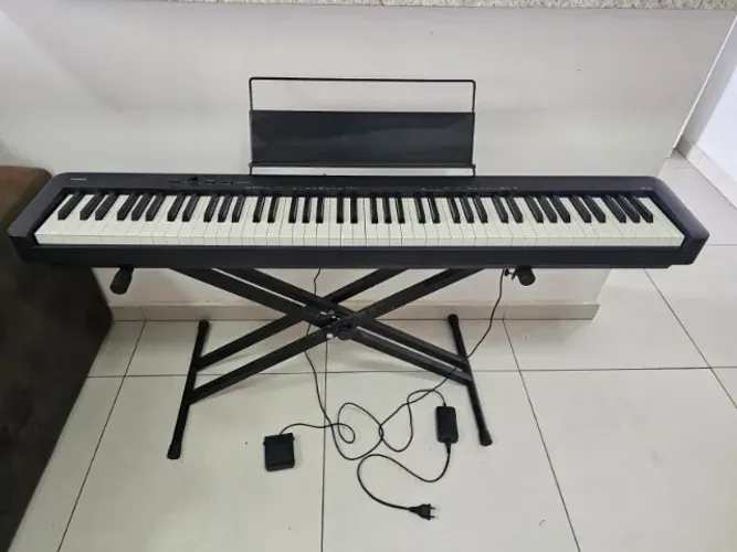 Piano Digital Casio CDP-S160 + Mesa de Suporte