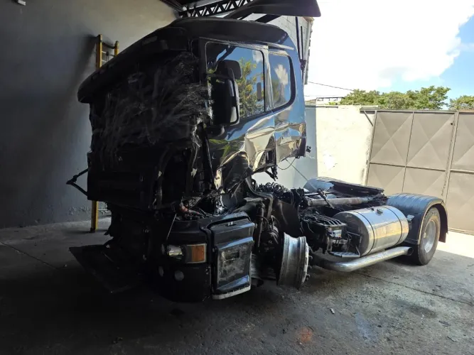 Sucata Scania p340 
